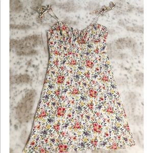 Classy & Cute Forever 21 Floral Dress 🎀